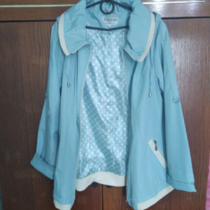 Вітровка жіноча – Весна